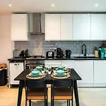 S0 3Bed-Terrace-Central-15Minutes To Marble Arch& Oxfordstreet