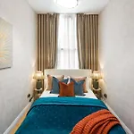 Wg1 Kensington-Westfieldsmall- Central