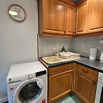Central Cosy Flat, Long Term Welcome