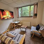 Central Cosy Flat, Long Term Welcome