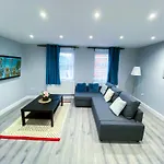 Spacious 2-Bedroom Flat In London - F3