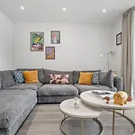 Guestready - A Modern Gem In Acton