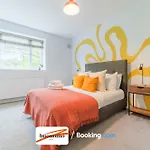 Two Bedroom Apartment By Buonomo Stays Short Lets & Serviced Accommodation In Islington