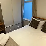 Cosy 1 Bed Flat Clapham North