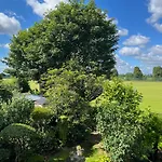 Unique 2 Bedroom Flat In Heart Of Walthamstow