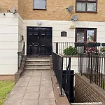 London Flat Close To Canary Wharf & Greenwich O2