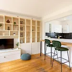 Expansive 2Br Flat, Holloway Road