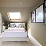The Fulham Arms - Elegant 3Bdr Flat With Terrace