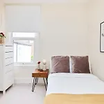 The Fulham Arms - Elegant 3Bdr Flat With Terrace