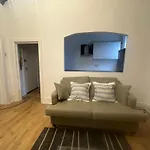 First Floor One Bed Apartment In Central West London