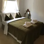Charming Flat Centrally Located