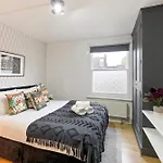 Bright & Airy Rooftop Apartment In London
