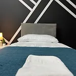 Comfy Entire Flat In Kings Cross