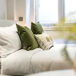 Hyde Park Studios By Sleepy