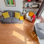Central Spacious Studio Near Kensington Gardens