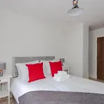 Spacious&Modern Apartment in Pimlico
