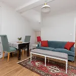 Homely 1 Bedroom Apartment In Fulham!