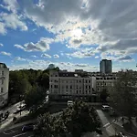 Beautifully Decorated 1Bd Oasis - Earl\'S Court!