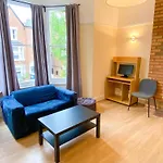 Roomy 3Bd By Hampstead Heath!