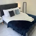 Warner Apartment Stratford - 20Mins To Central London