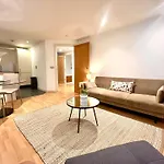 Quiet & Cosy Apartment Walk To Farringdon