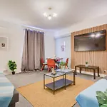 2 Bedroom And Living Room Apartment Edgware Road, Central London