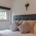 Stylish Apartment By Chelsea-Victoria-Pimlico