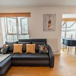 Excel London Riverview Luxury Apartment -Sleep 6- Free Parking- Playstation 4