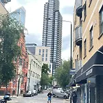 Shoreditch Liverpool Street Apartments With Lift And Balcony