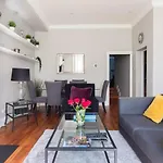 Spacious Family Paddington Flat