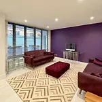 Modern 2 Bedroom In Soho