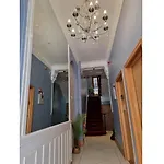 F301-Awesome 3Rd Flr Studio Fits 1 Near Hyde Park