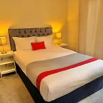 Luxury Two Bedroom Apartment in Westminster