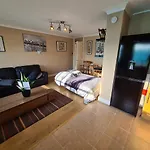 Cheap Kensington Apartment Central London