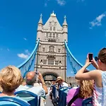Central Studio Apartment London 2