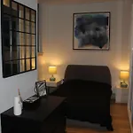 Entire Flat Near London Bridge