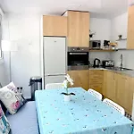 Fab 3-Bed 3-Bath Duplex Oxford Street, Regents Park, Fitzrovia W1