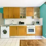 Magnificent 3Br Apt With Balcony