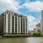 Mysquare South Quay One Bedroom Apartments Canary Wharf