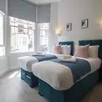 High Street Kensington By Viridian Apartments