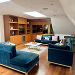 Penthouse 3Bed3Bath Strand