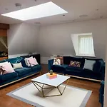Penthouse 3Bed3Bath Strand