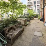 Top-Floor Covent Garden Flat