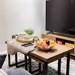 Wild Roses Serviced Apartments - Hackney