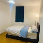 Lovely Cozy One Bedroom Apartment In Whitechapel