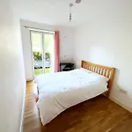 London Apartment 3 Bedrooms Zone 2