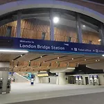 1 Bed Apartment In London Bridge Tower Bridge Free Parking - Perfect For Long Stay
