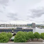 Fully Serviced Two Bed Apartment With River View