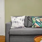 Hyde Park 2 Bedroom Apartment