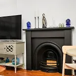 Hyde Park 2 Bedroom Apartment